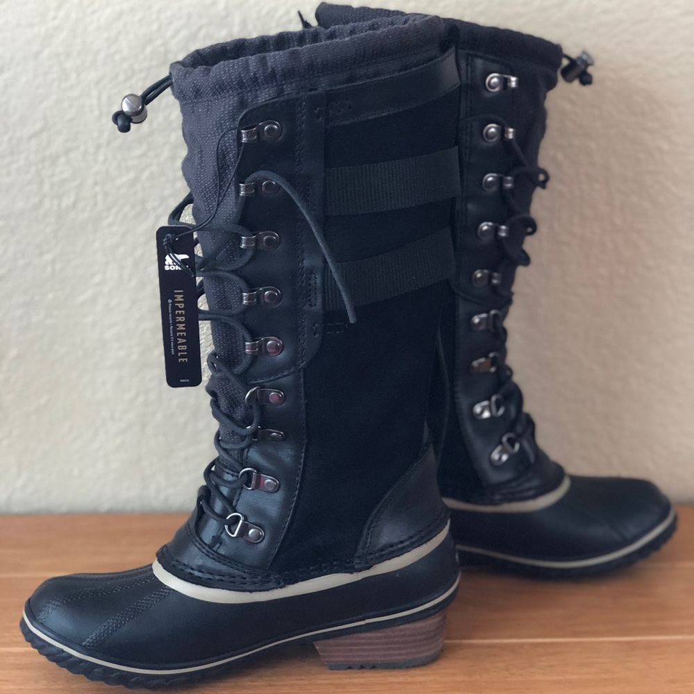 SOLD - Conquest Carly II Sorel Boots